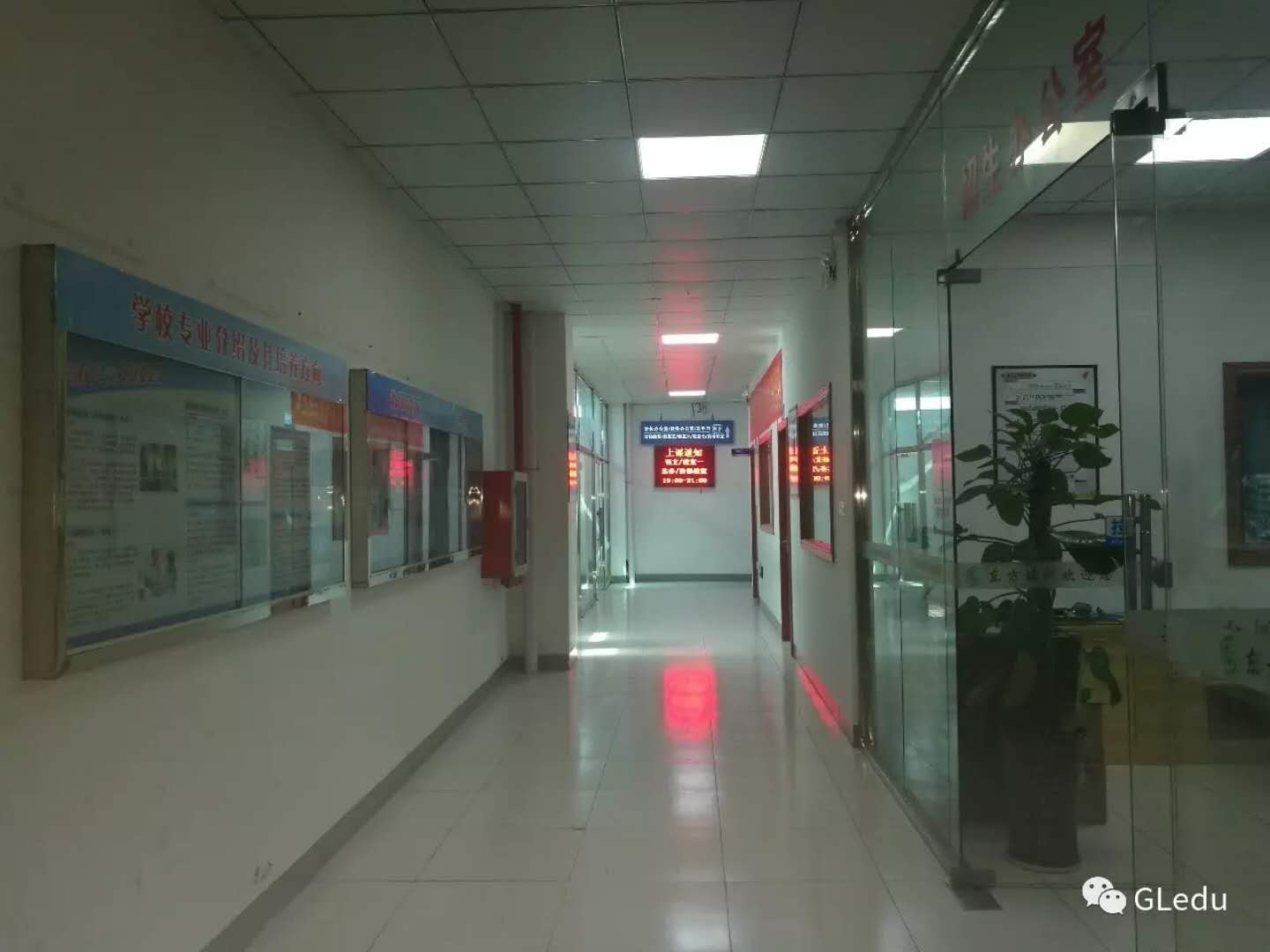 微信图片_20180619174151.jpg